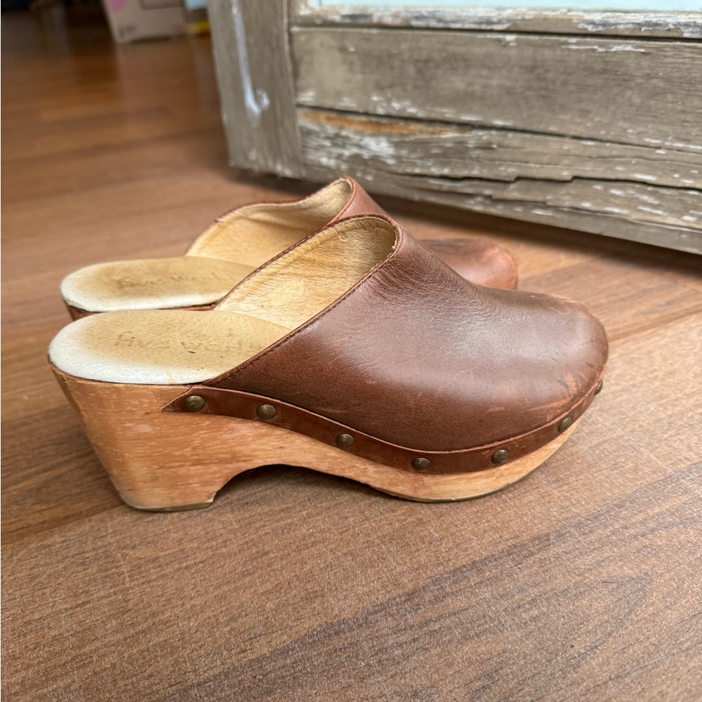 Five worlds Anthropologie Brown wooden Leather Clogs
